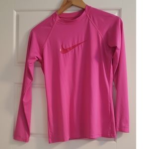 Warm long sleeve athletic gear